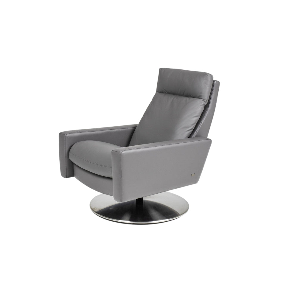Cumulus Comfort Air Recliner Chair: Disc Base