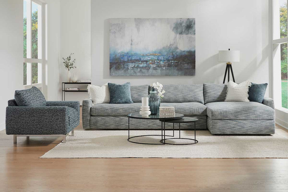 Estero Sectional Sofa