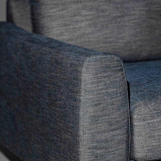 Estero Sectional Sofa