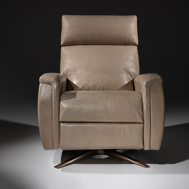 Gordon Recliner: Four Star Base