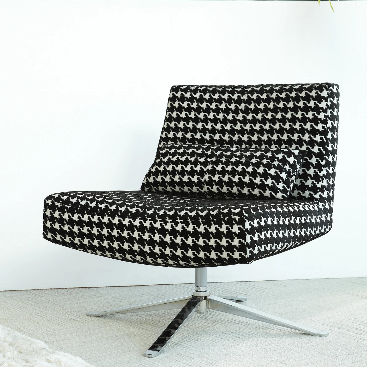 Hugo Accent Chair