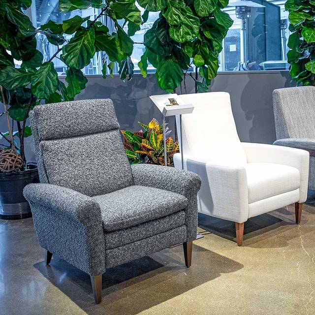 Vida Recliner