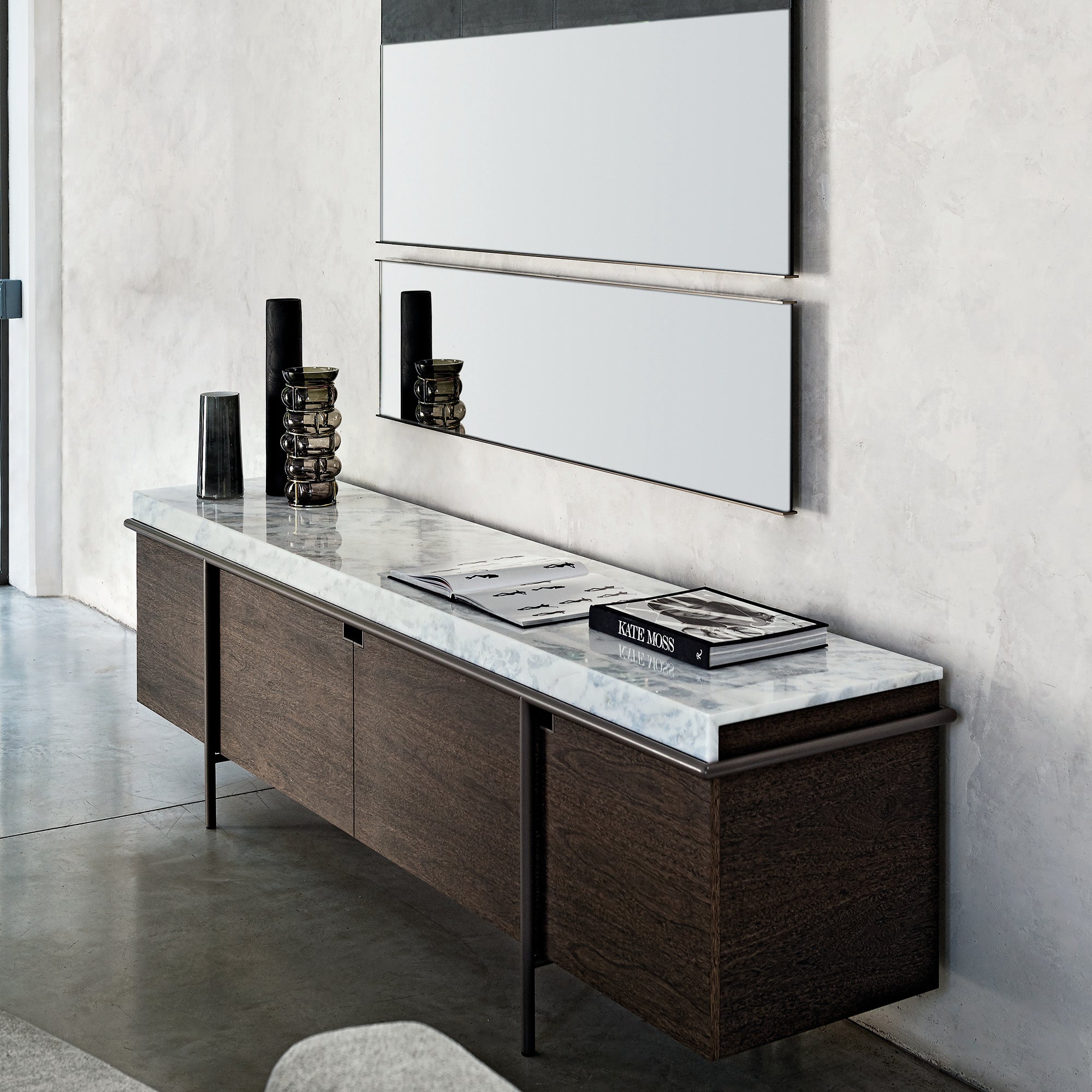 Aura Sideboard