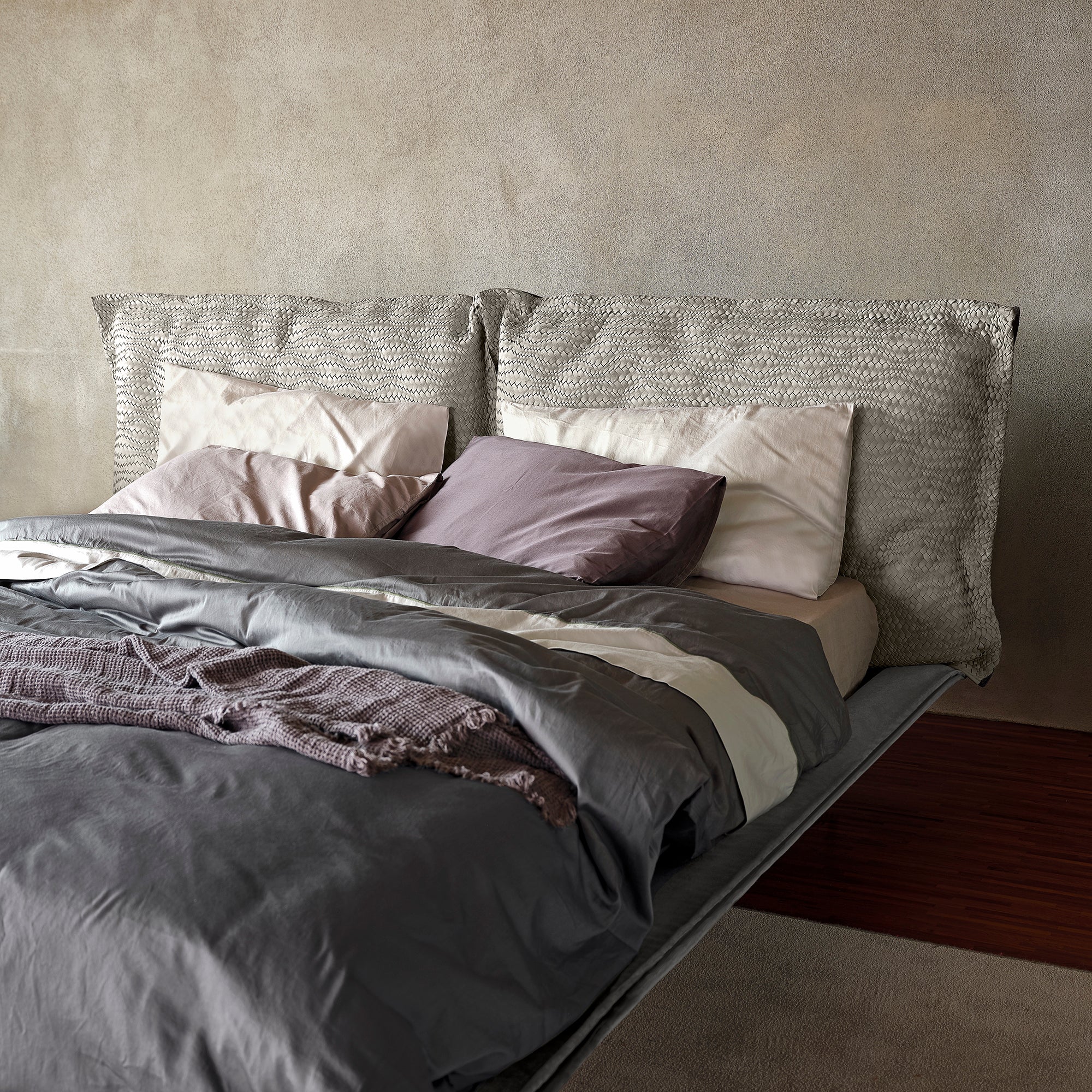 Auto Reverse Dream Bed