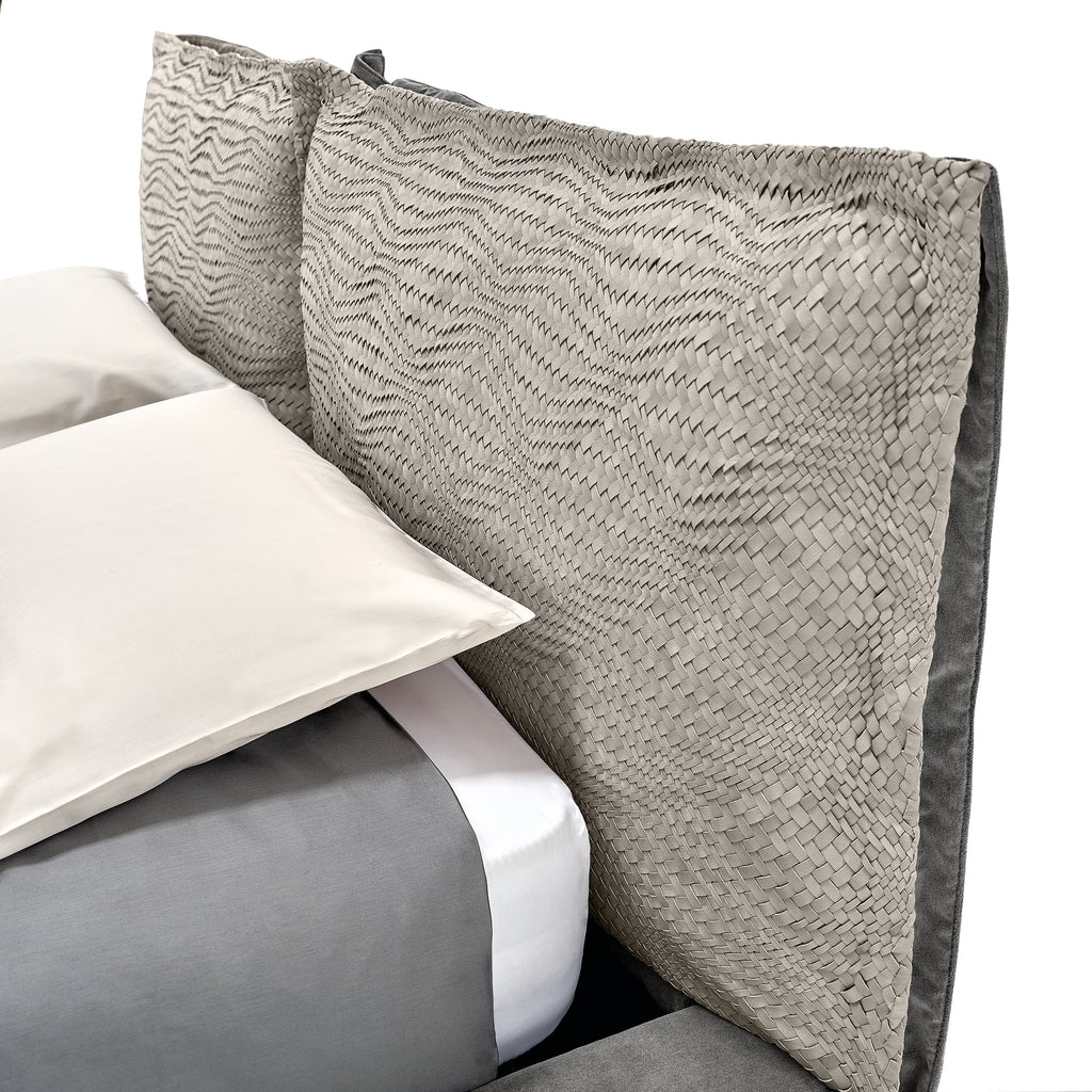 Auto Reverse Dream Bed