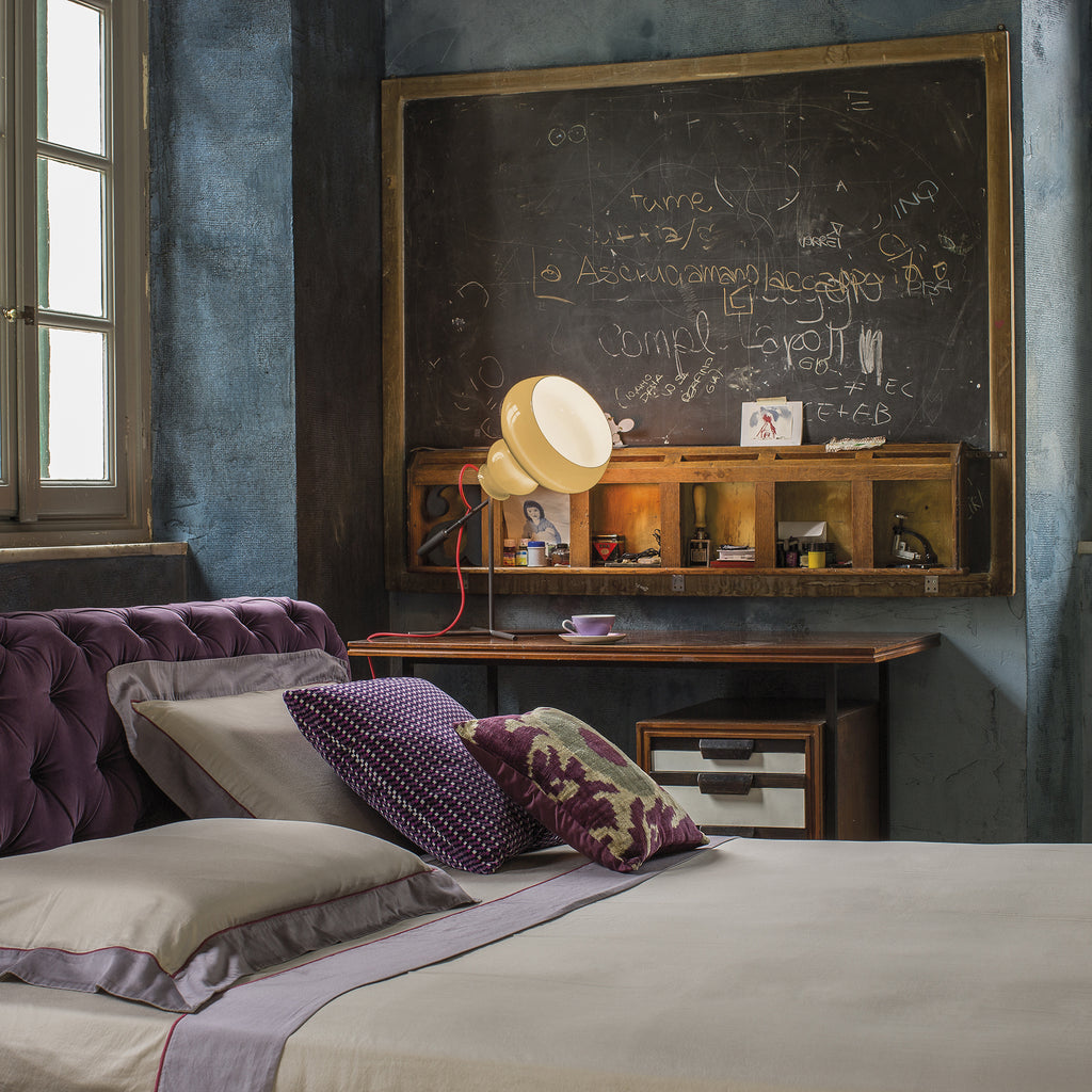 Blob Table Lamp