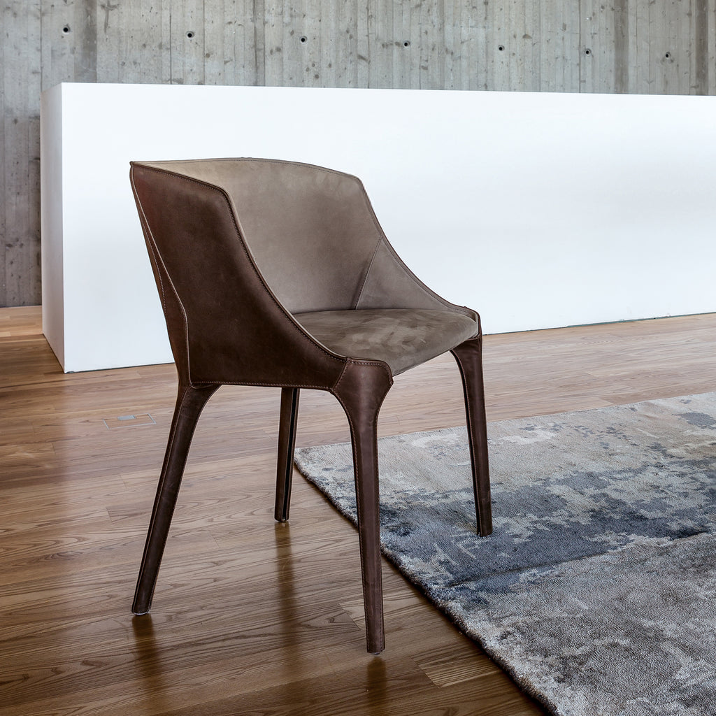 Goldie  Chair