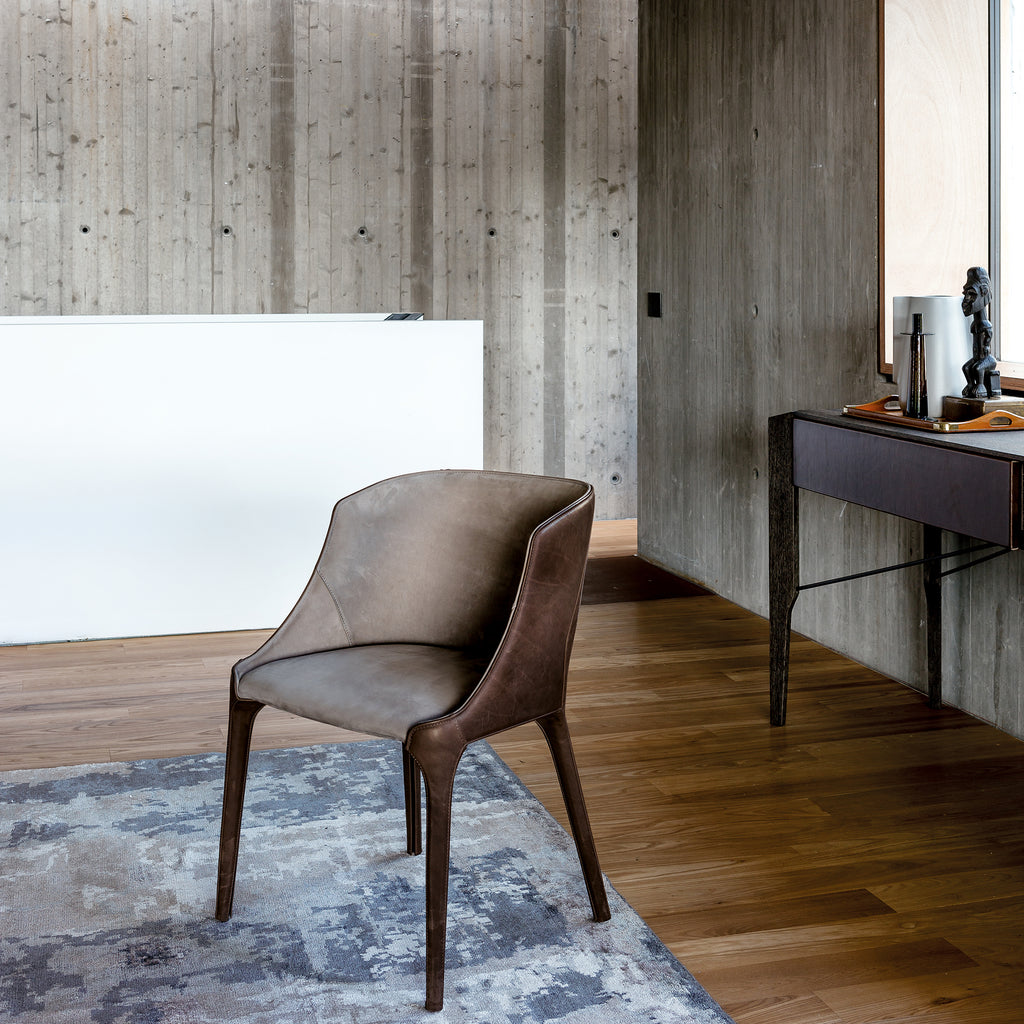 Goldie  Chair