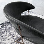 Manta Chaise Lounge