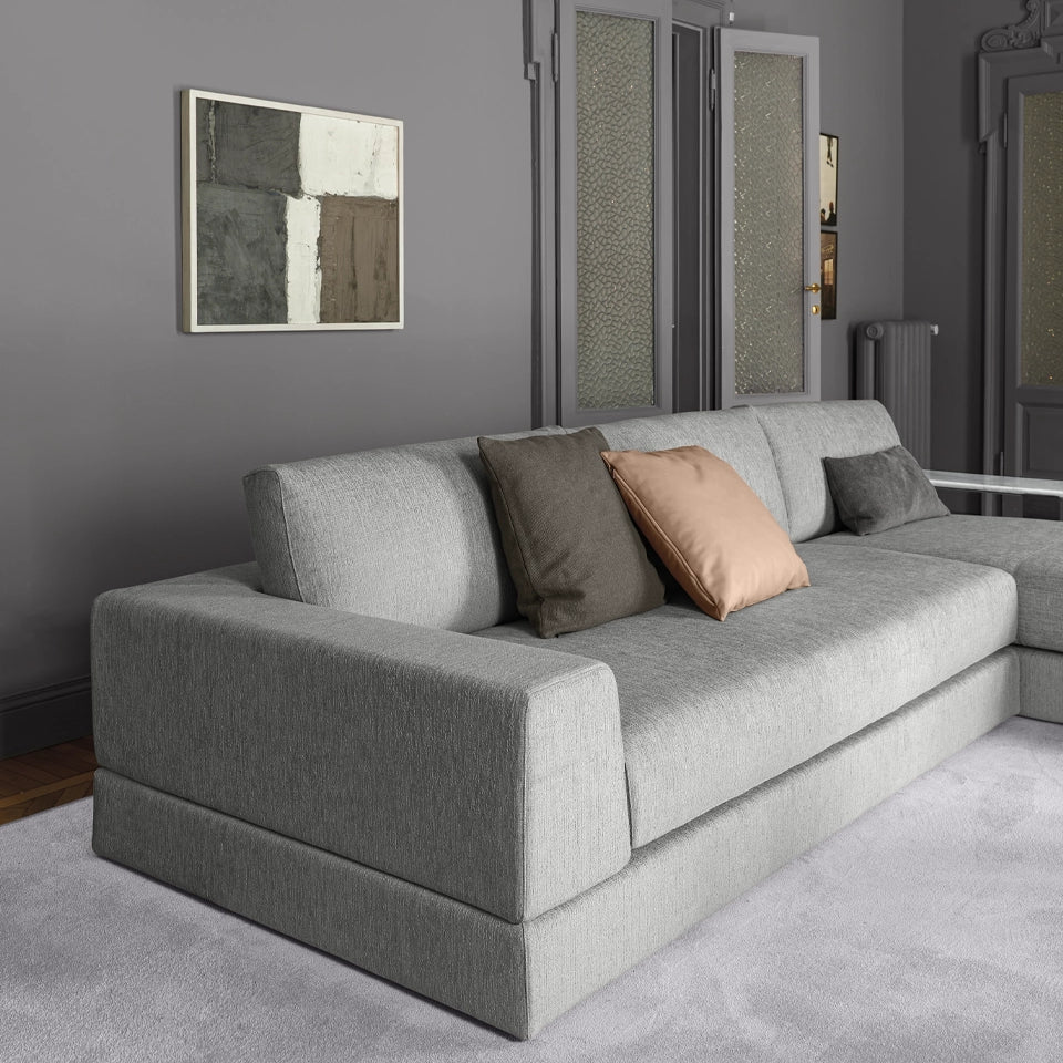 Plat Sofa/Sectionals
