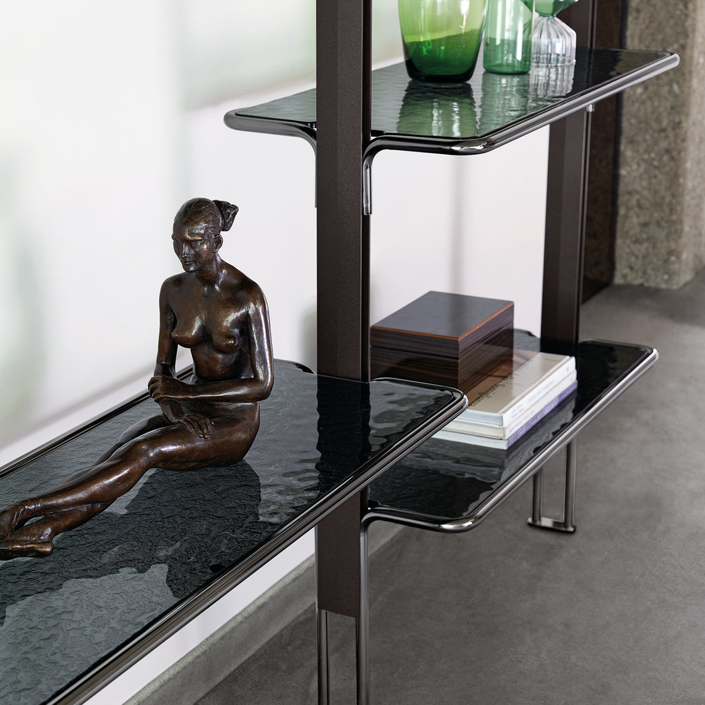 Roxanne Bookshelf