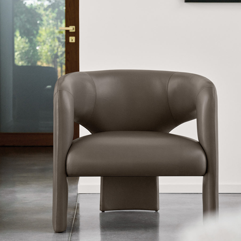 Sienna Grand Armchair