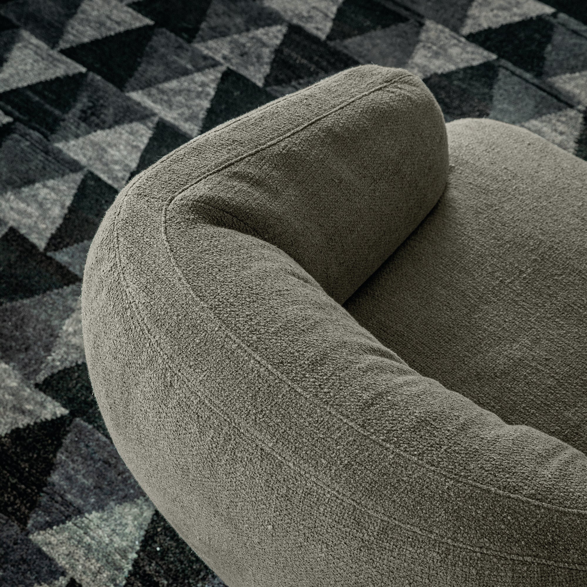 Warren Living Armchair