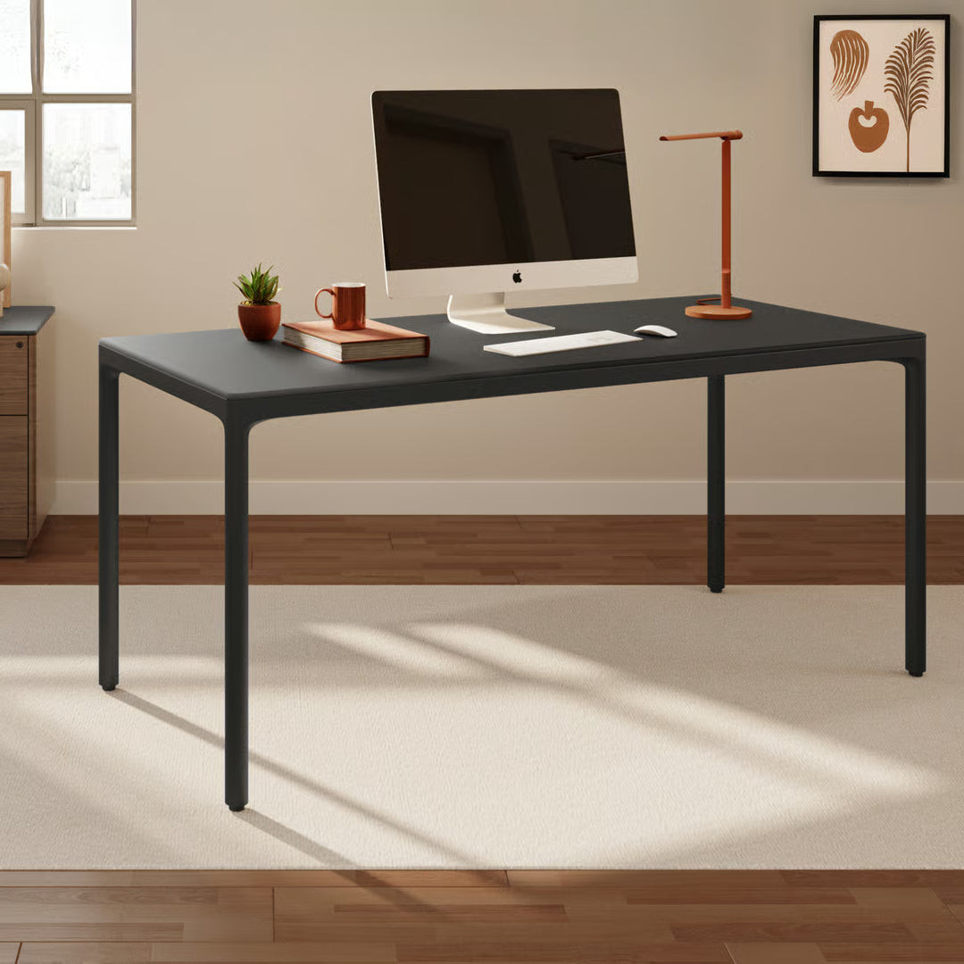 Luma Desk