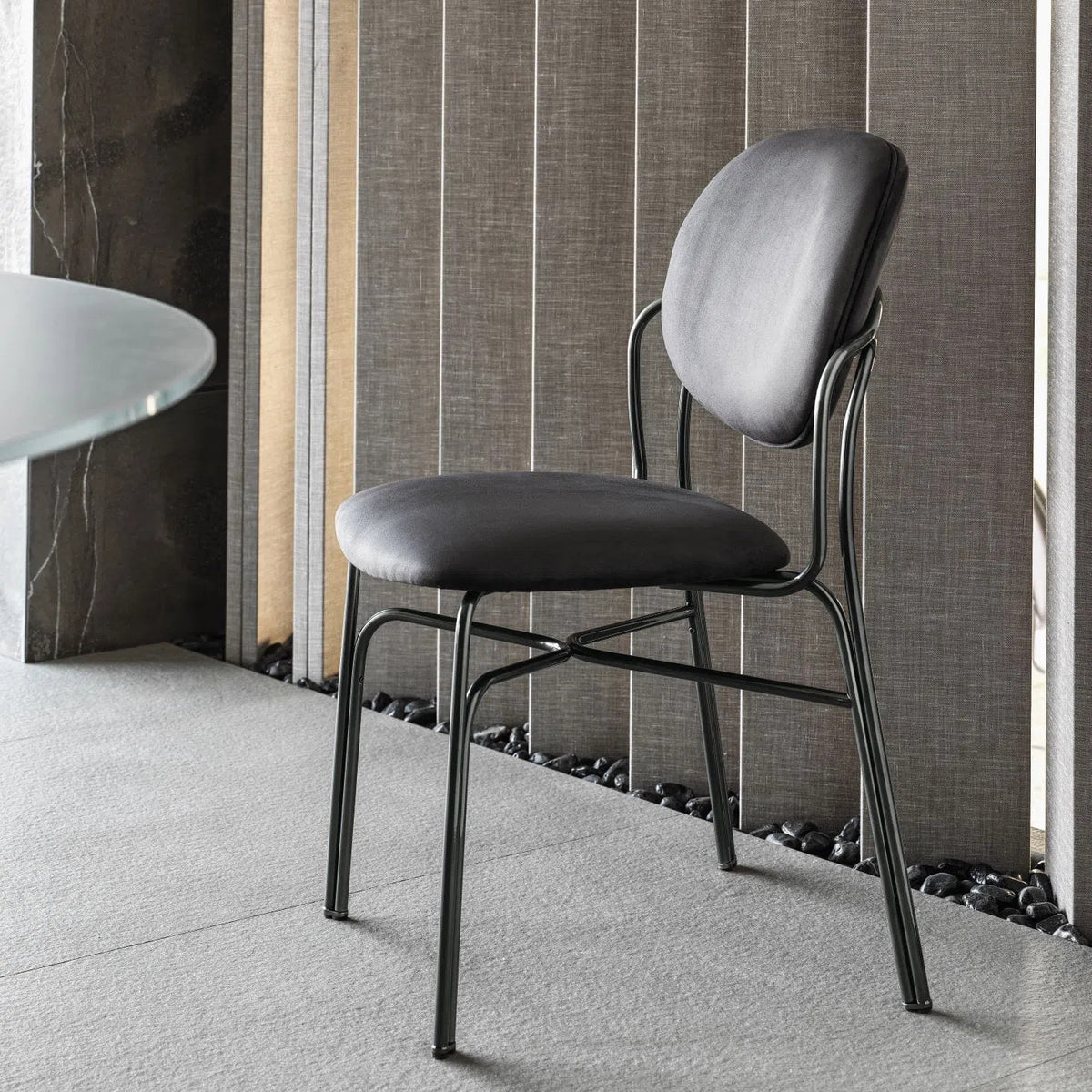 Dada Dining Chair
