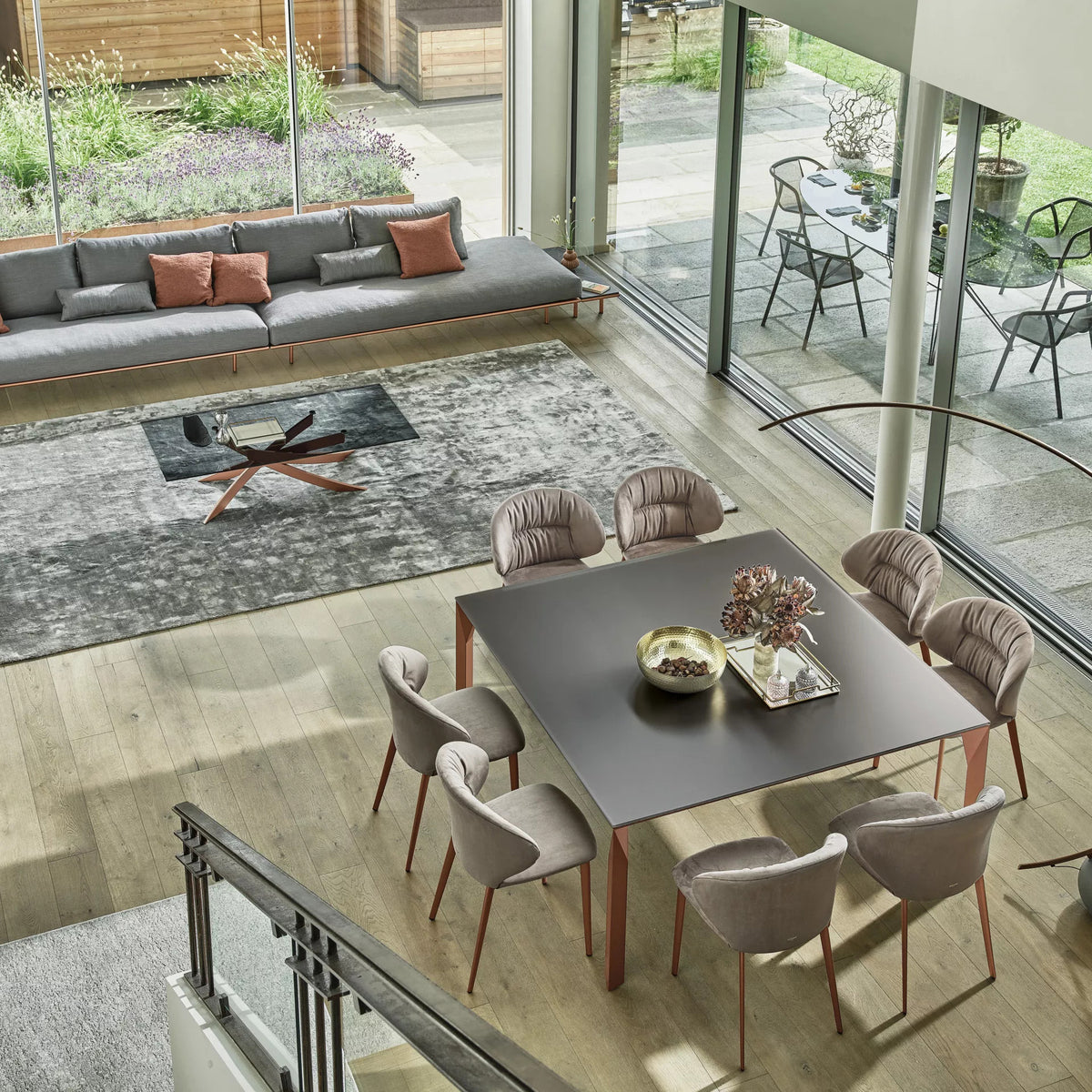 Drop Dining Chair