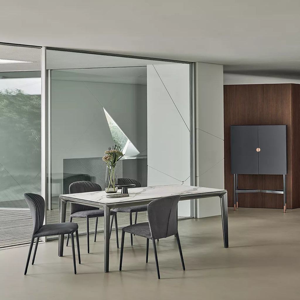 Duke Dining Table