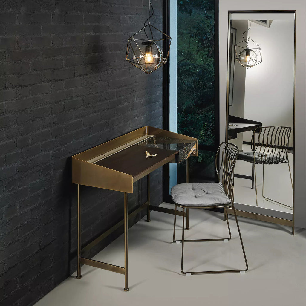 Freak Stackable Dining Chair