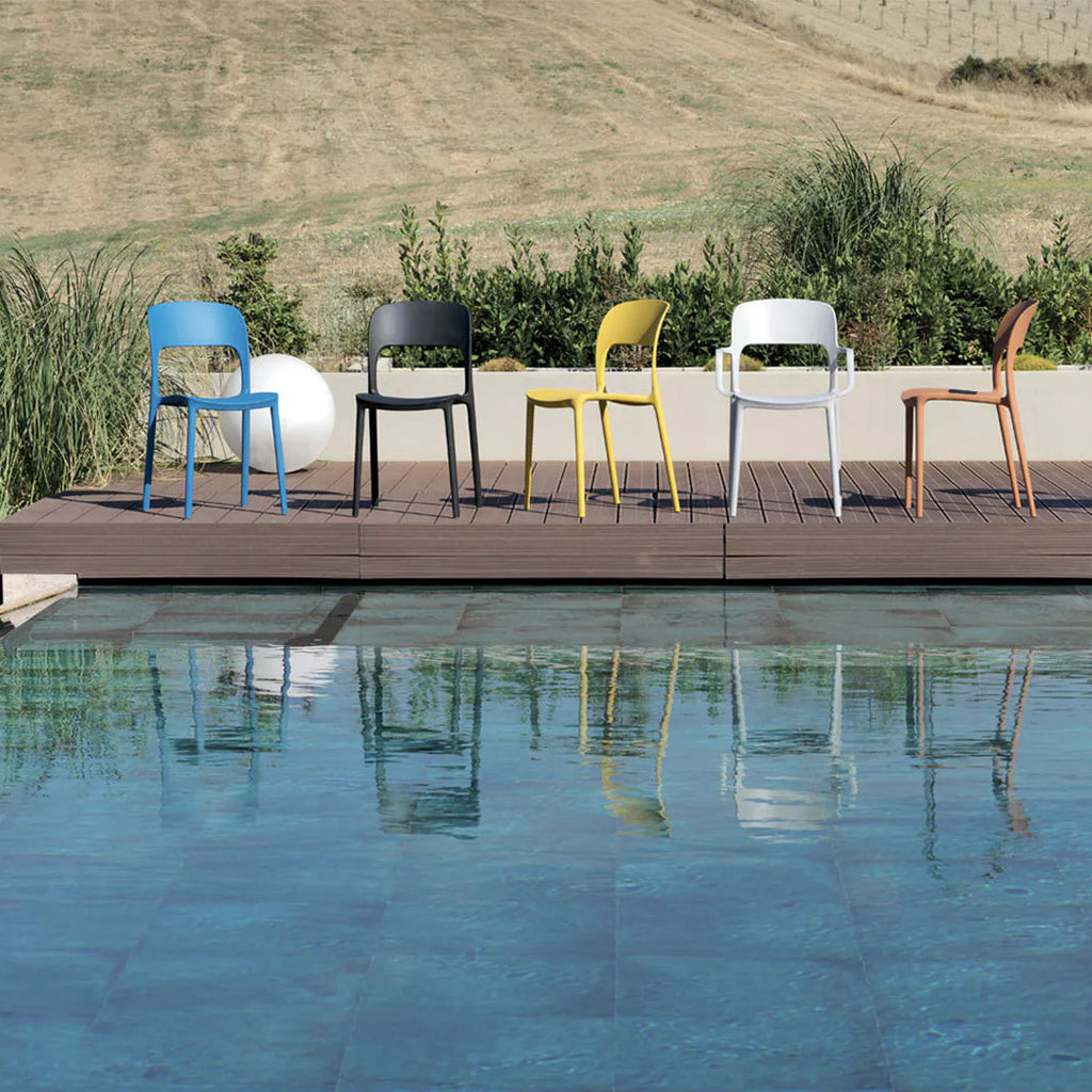 Gipsy Stackable Dining Chair