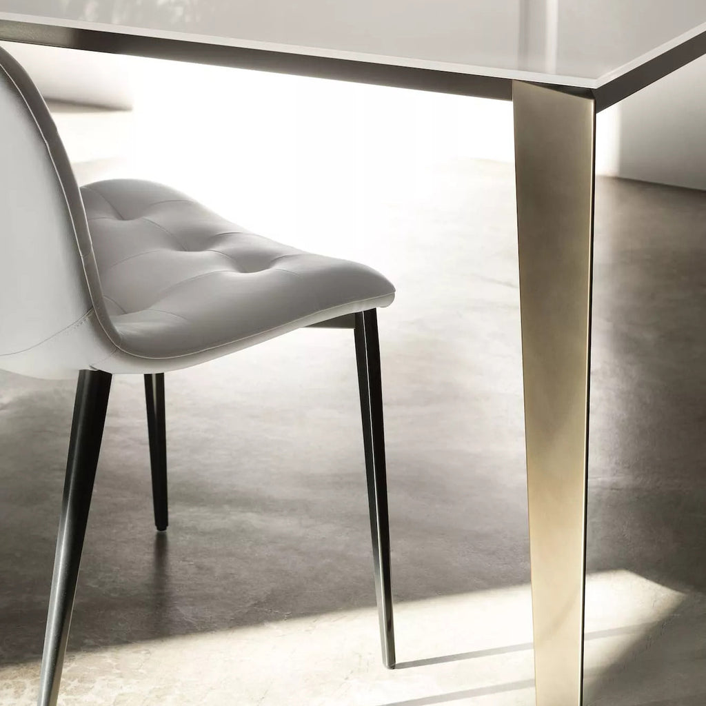 Kuga Dining Chair