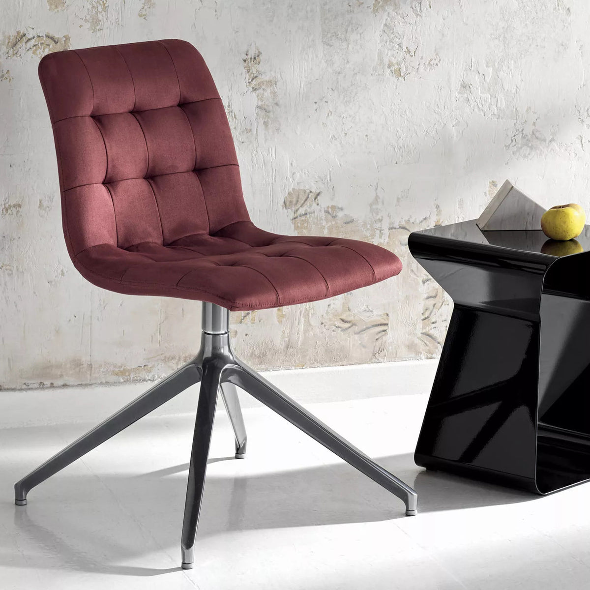 Kuga Slim Dining Chair