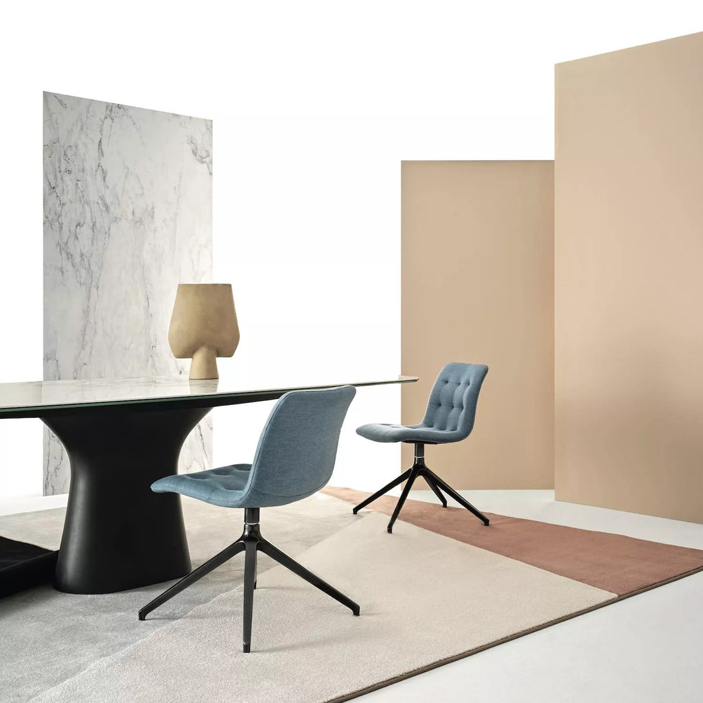 Kuga Slim Dining Chair