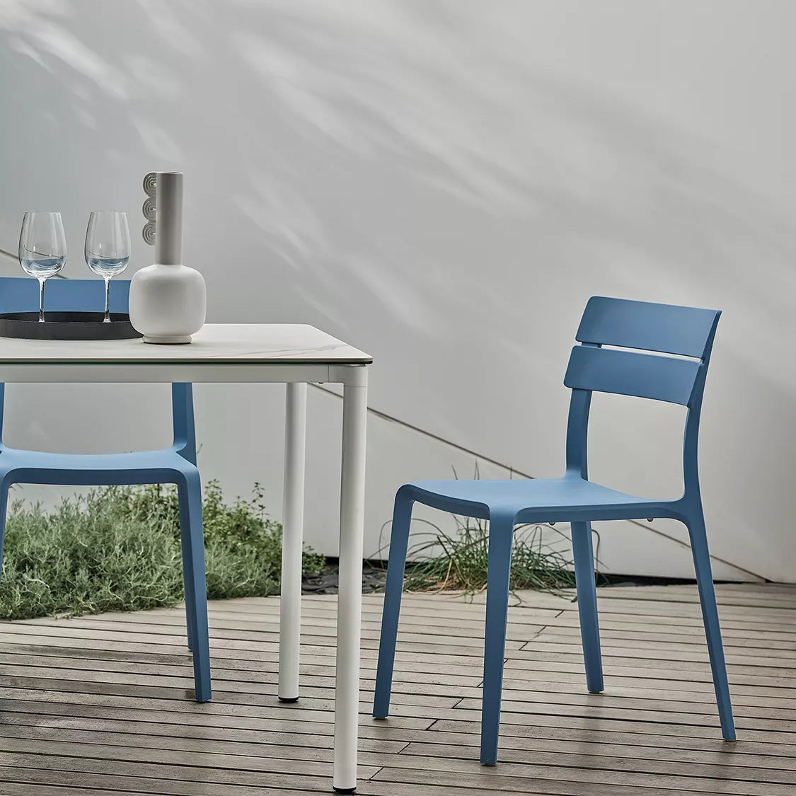 Rocket Stackable Dining Chair