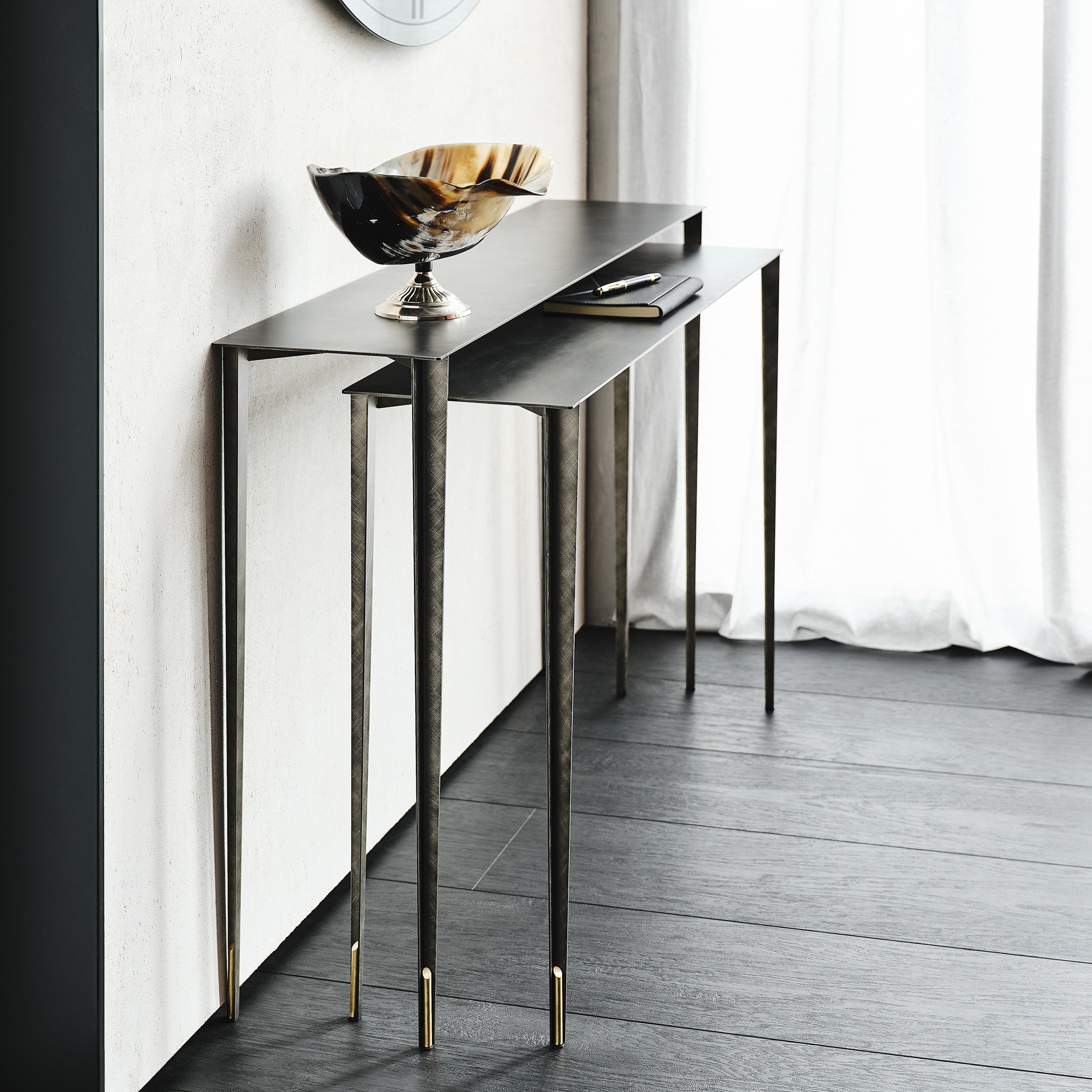 Etoile Console Table: Set of 2