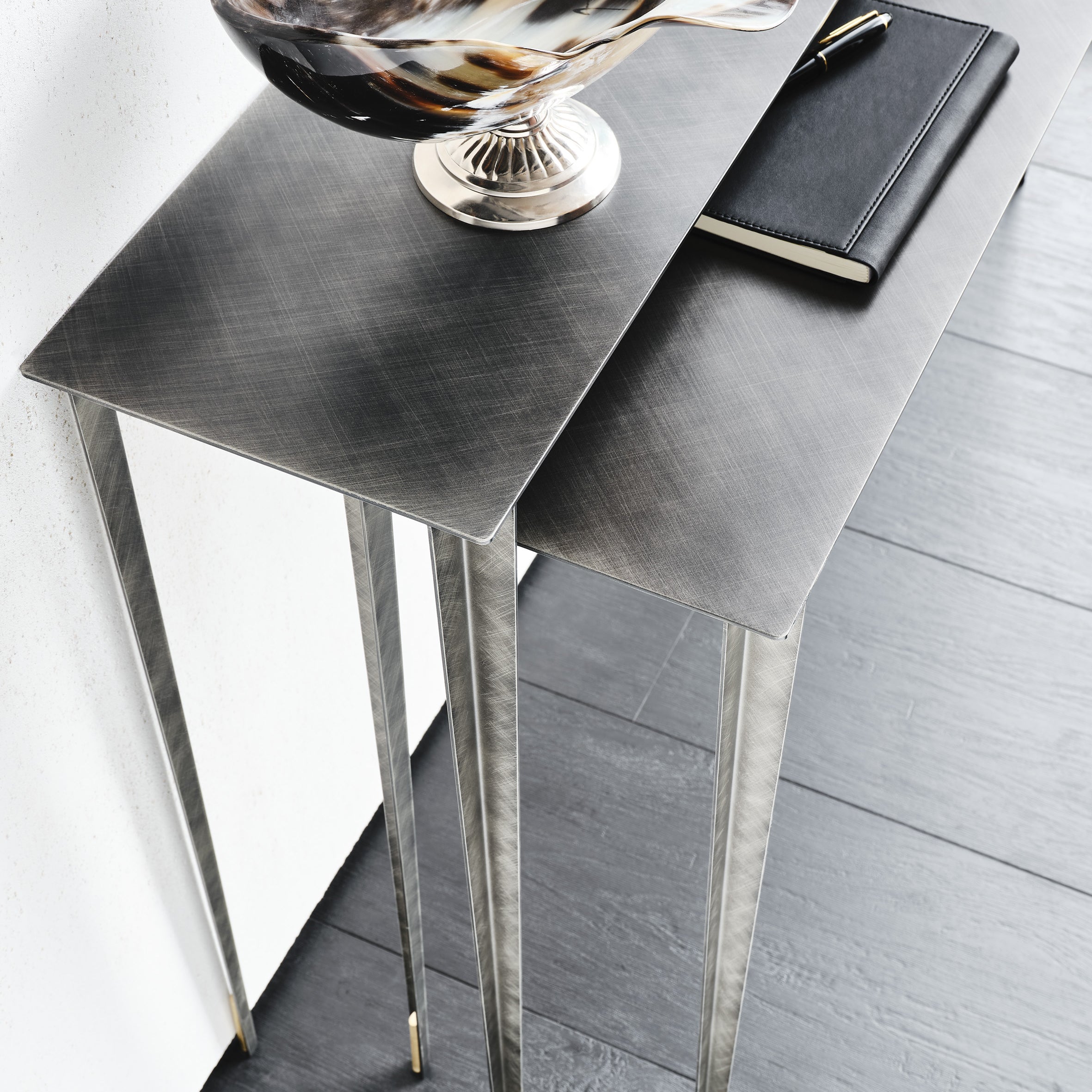 Etoile Console Table: Set of 2
