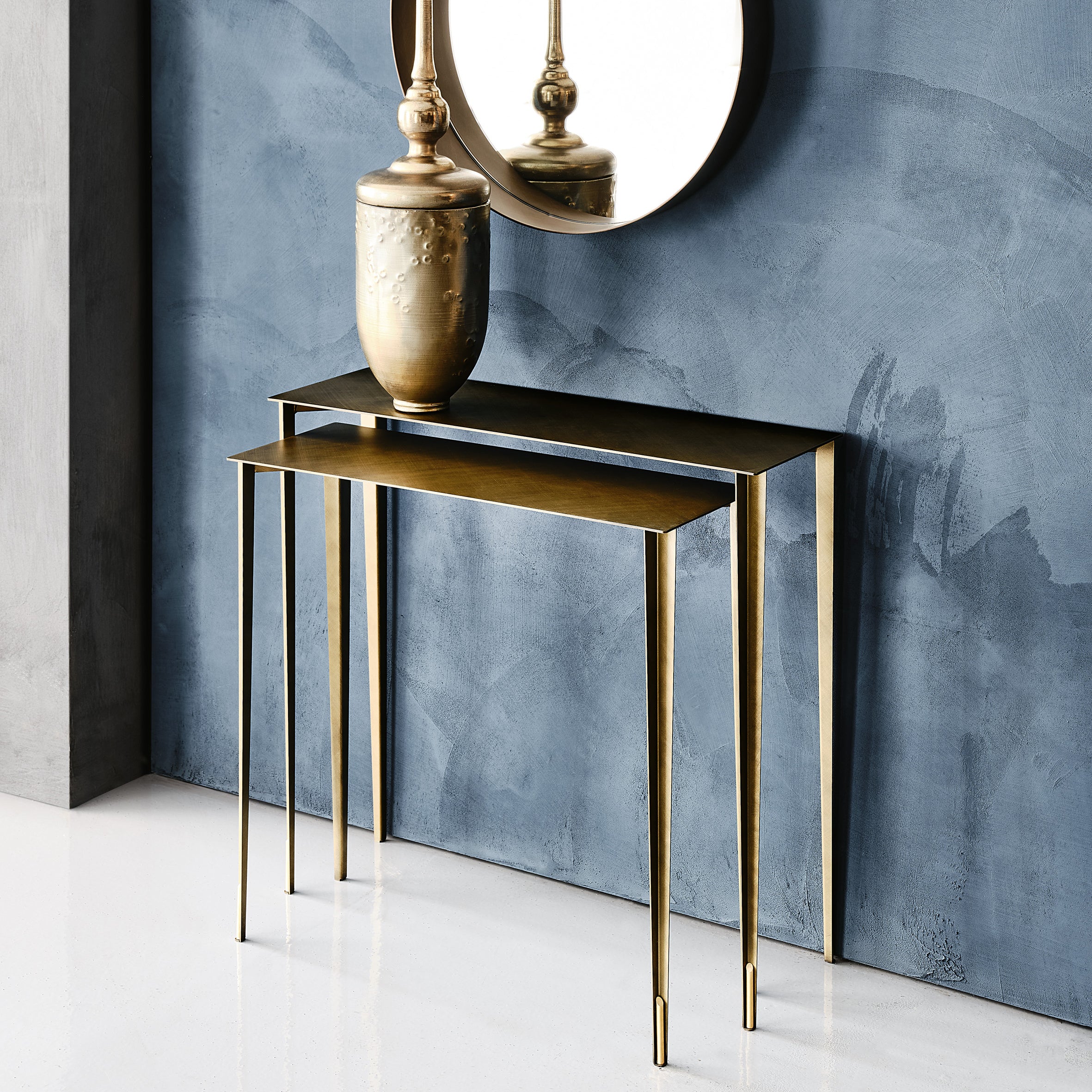 Etoile Console Table: Set of 2