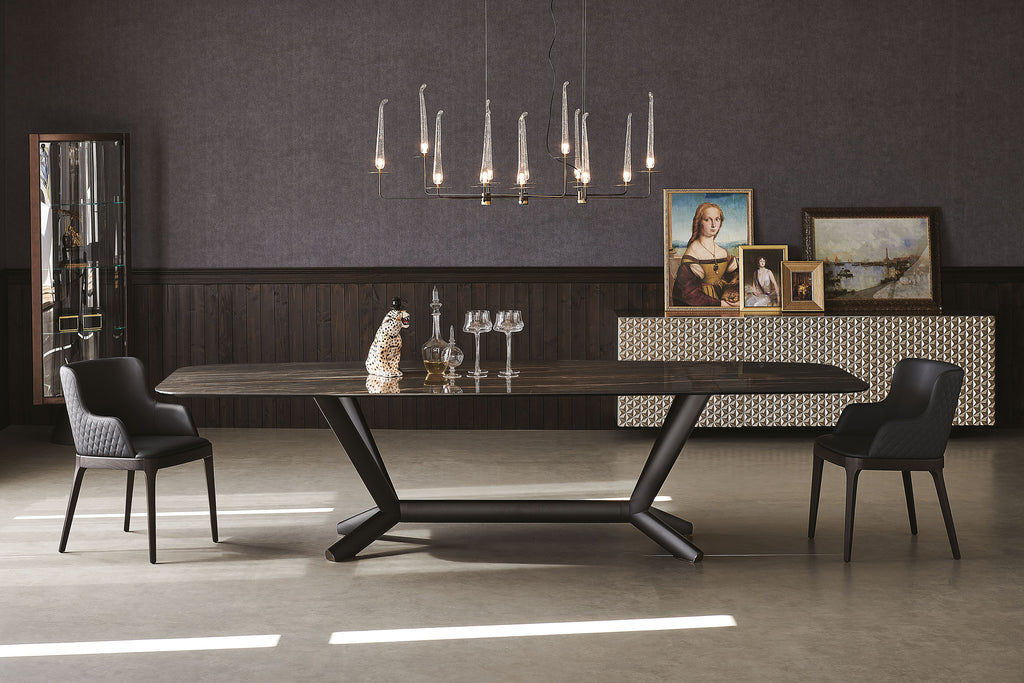 Planer Keramik Dining Table: Sag