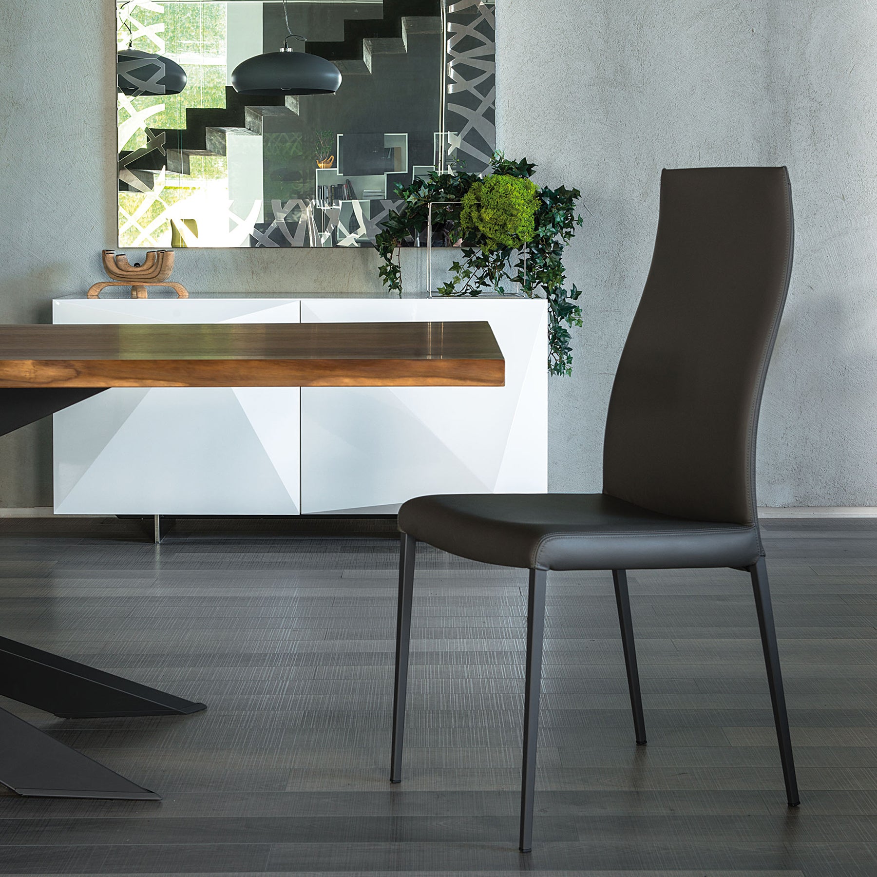 Anna Dining Chair: High Backrest