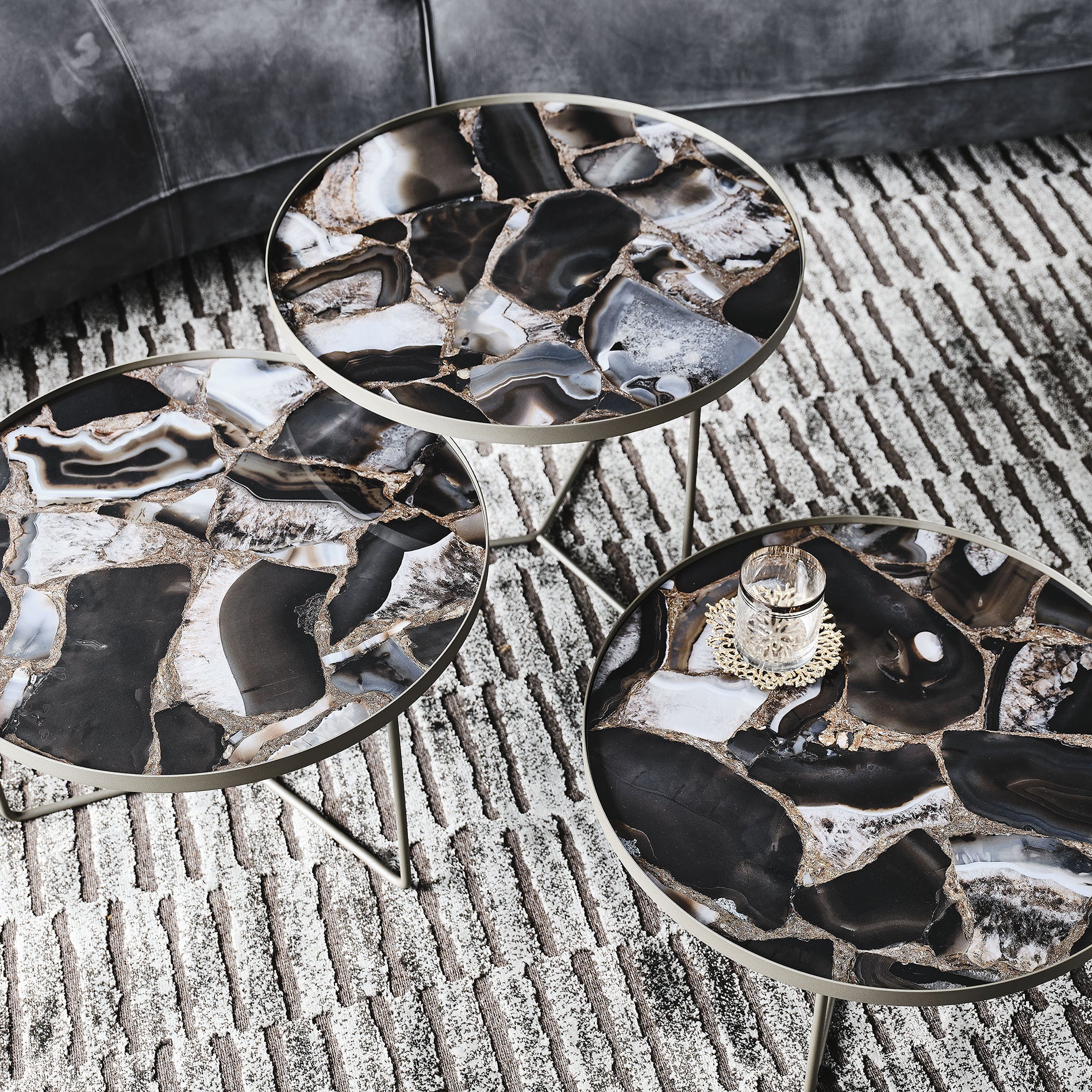 Billy Keramik Coffee Table: Set of 3