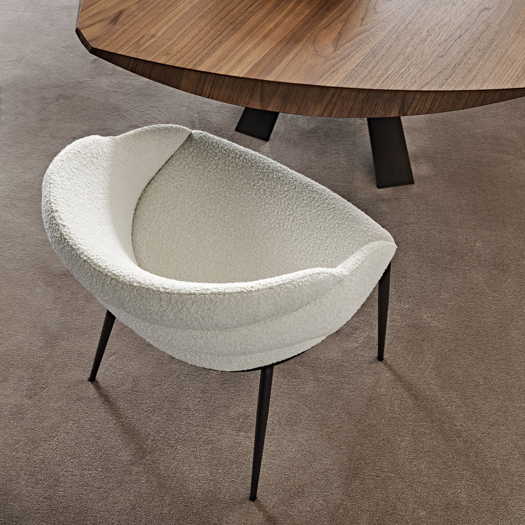 Camilla ML Lounge Chair