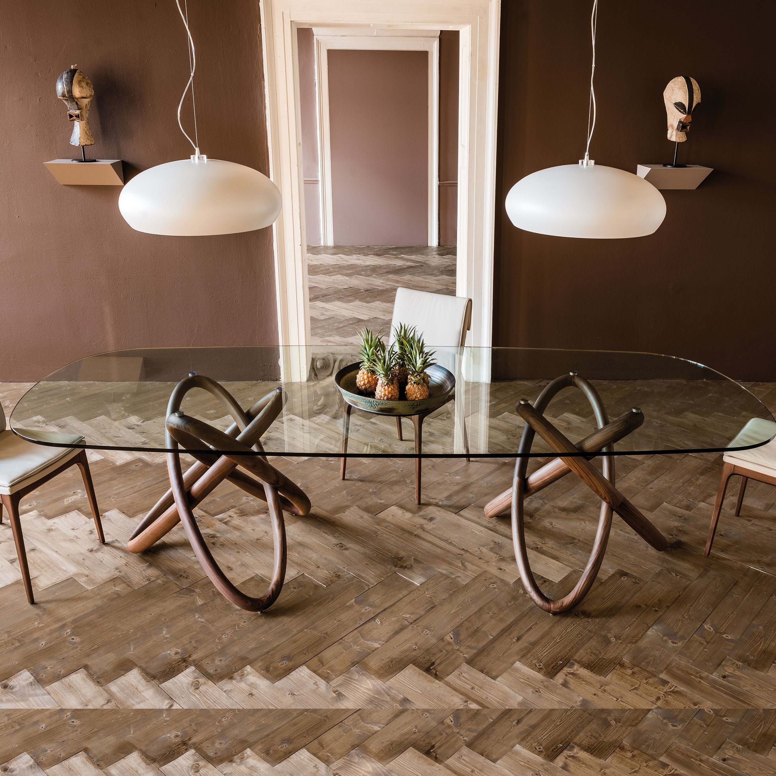 Carioca Sag Dining Table