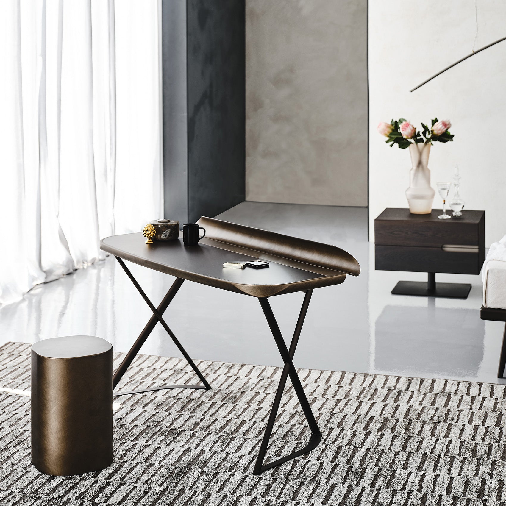 Cocoon Leather Desk