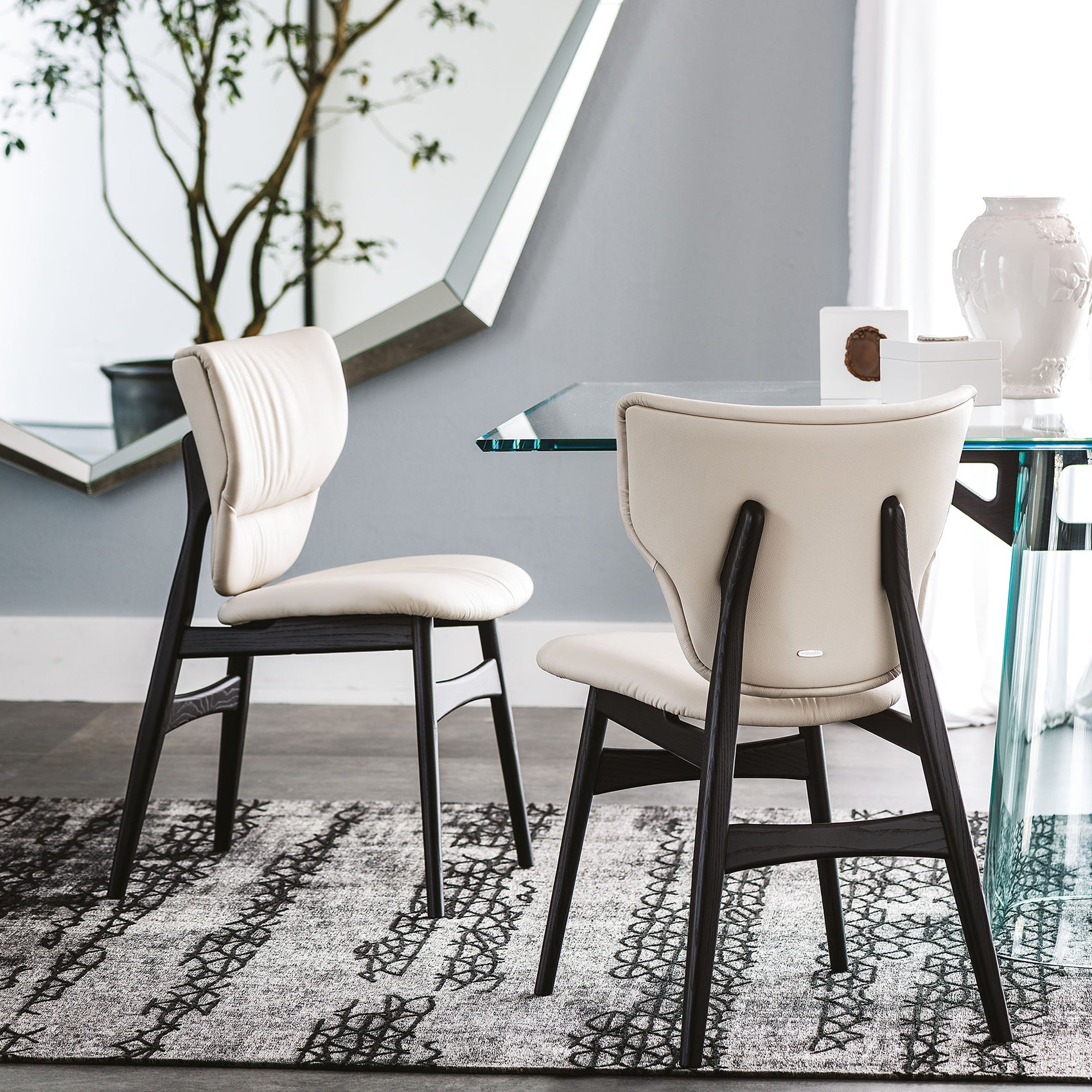 Dumbo Dining Chair