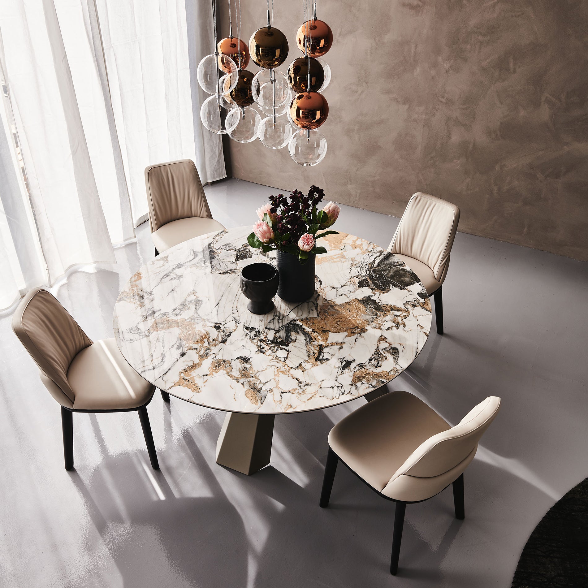 Eliot Keramik Round Dining Table