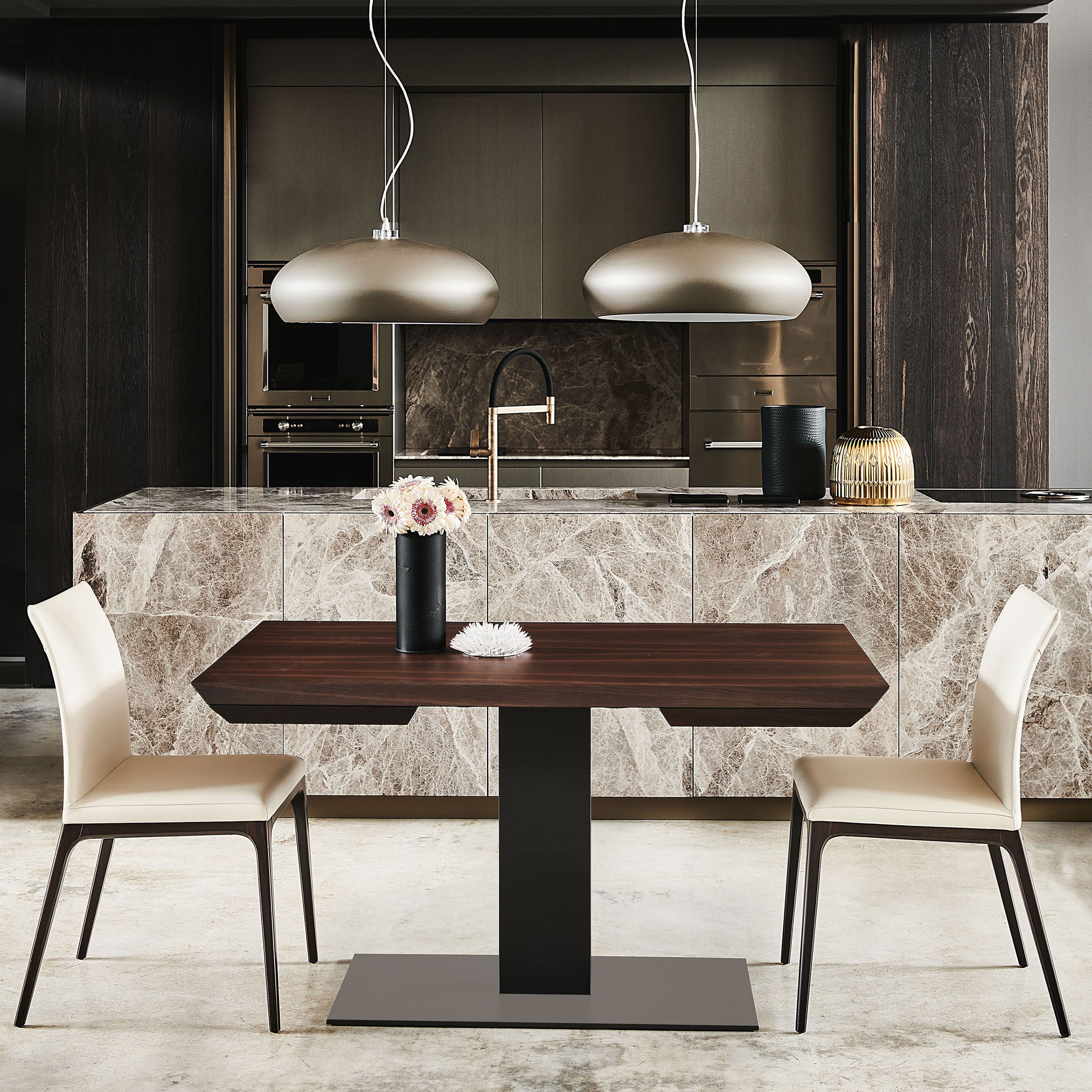 Elvis Wood Drive Extendable Dining Table