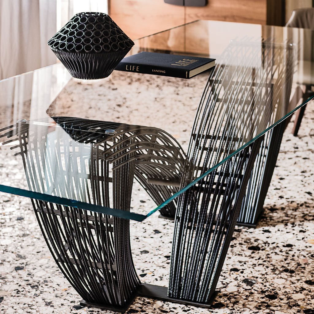 Hystrix Dining Table: Rectangle