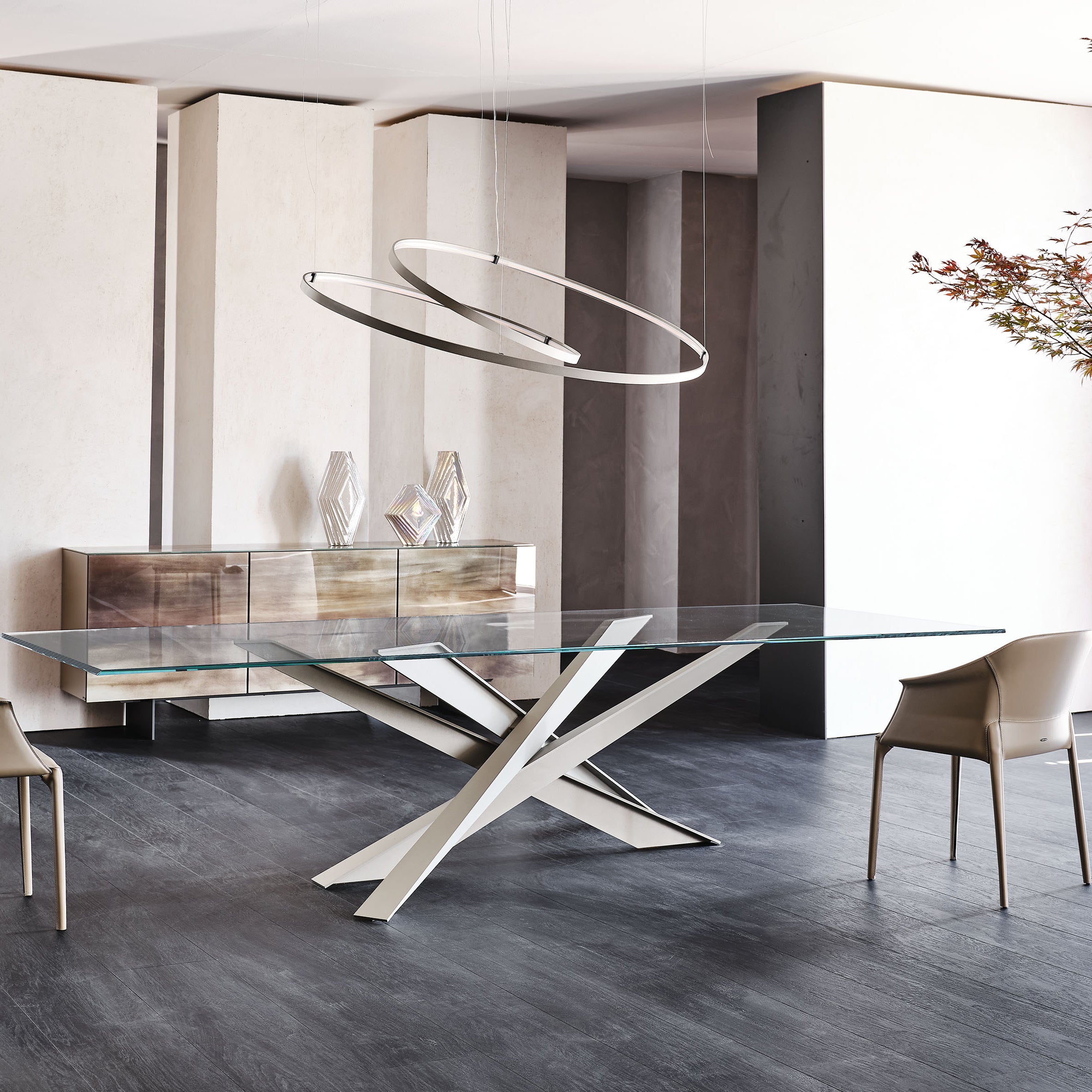 Lancer Dining Table: Rectangle