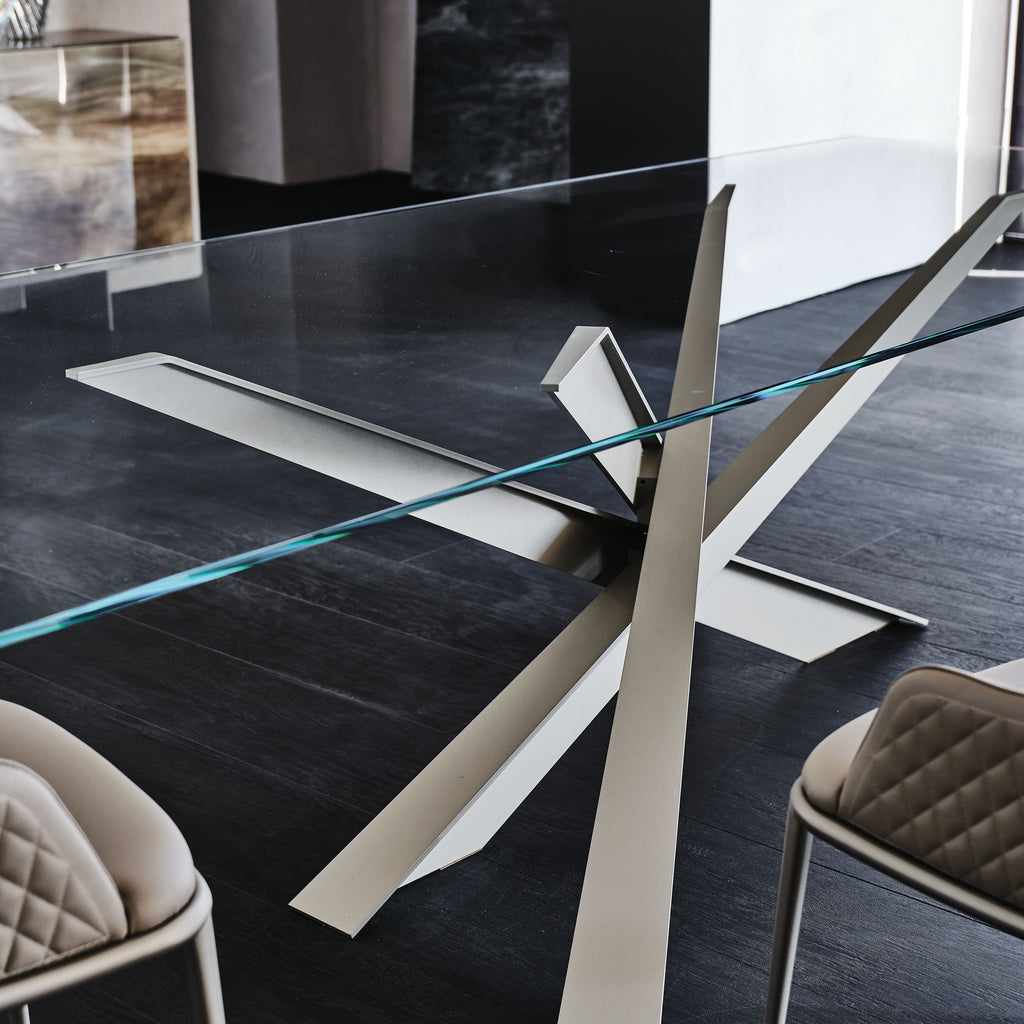 Lancer Dining Table: Rectangle