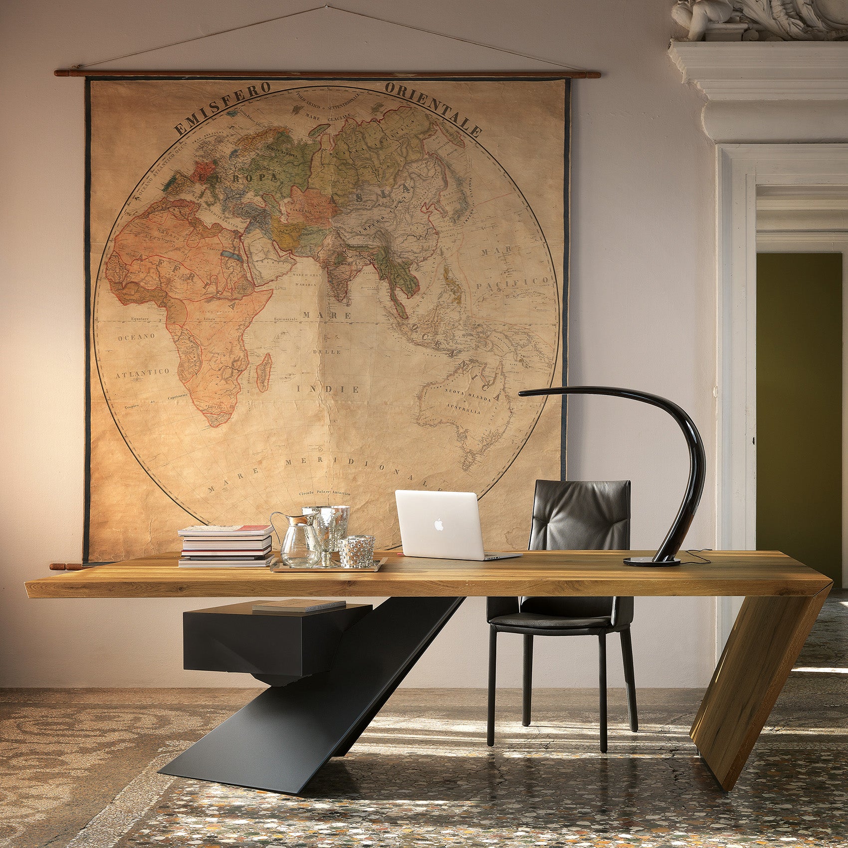 Nasdaq Office Desk