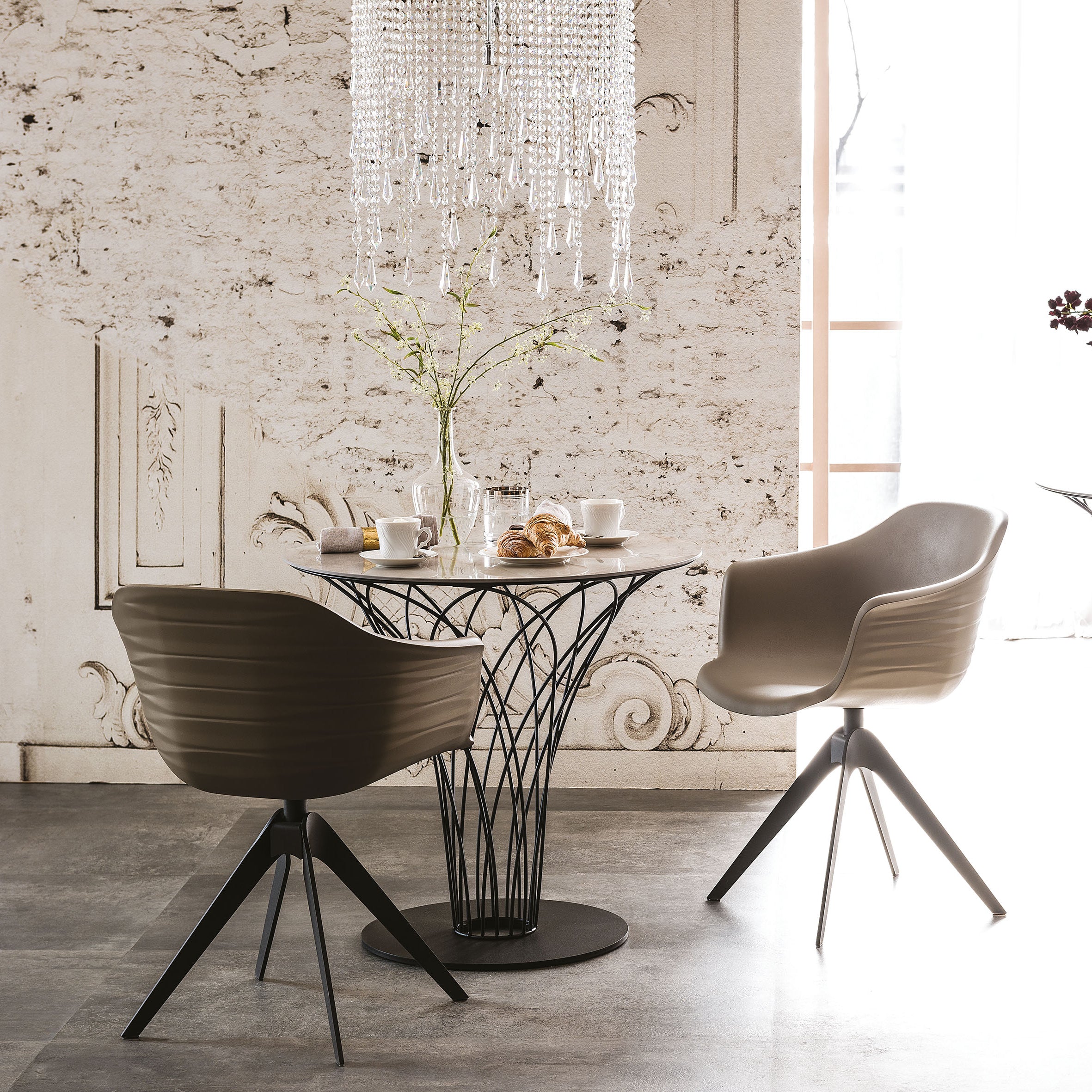 Nido Keramik Round Bistrot Table