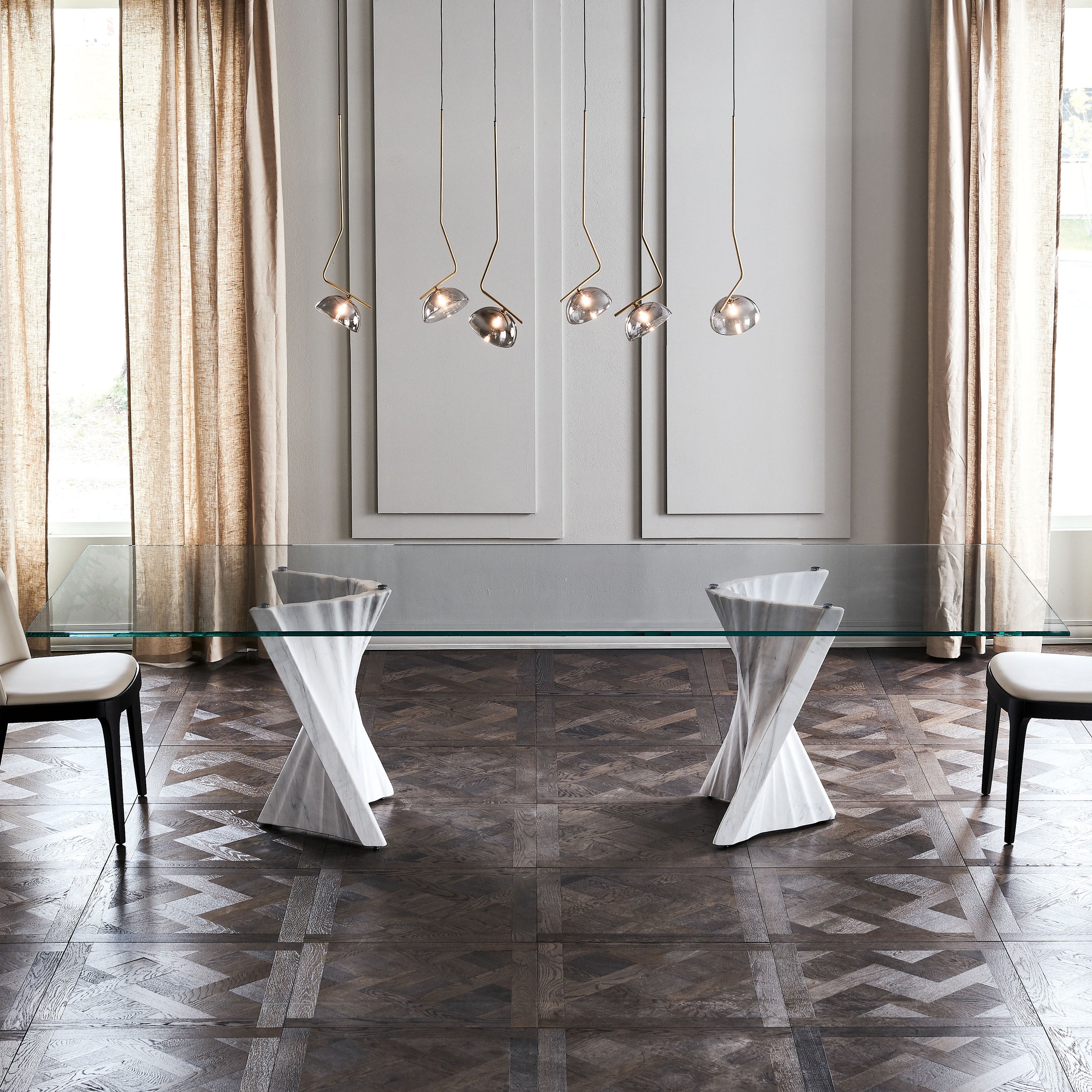 Plisset Dining Table: Rectangle