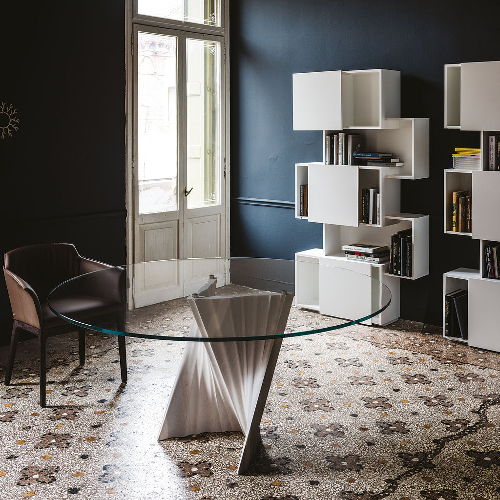 Plisset Round Dining Table