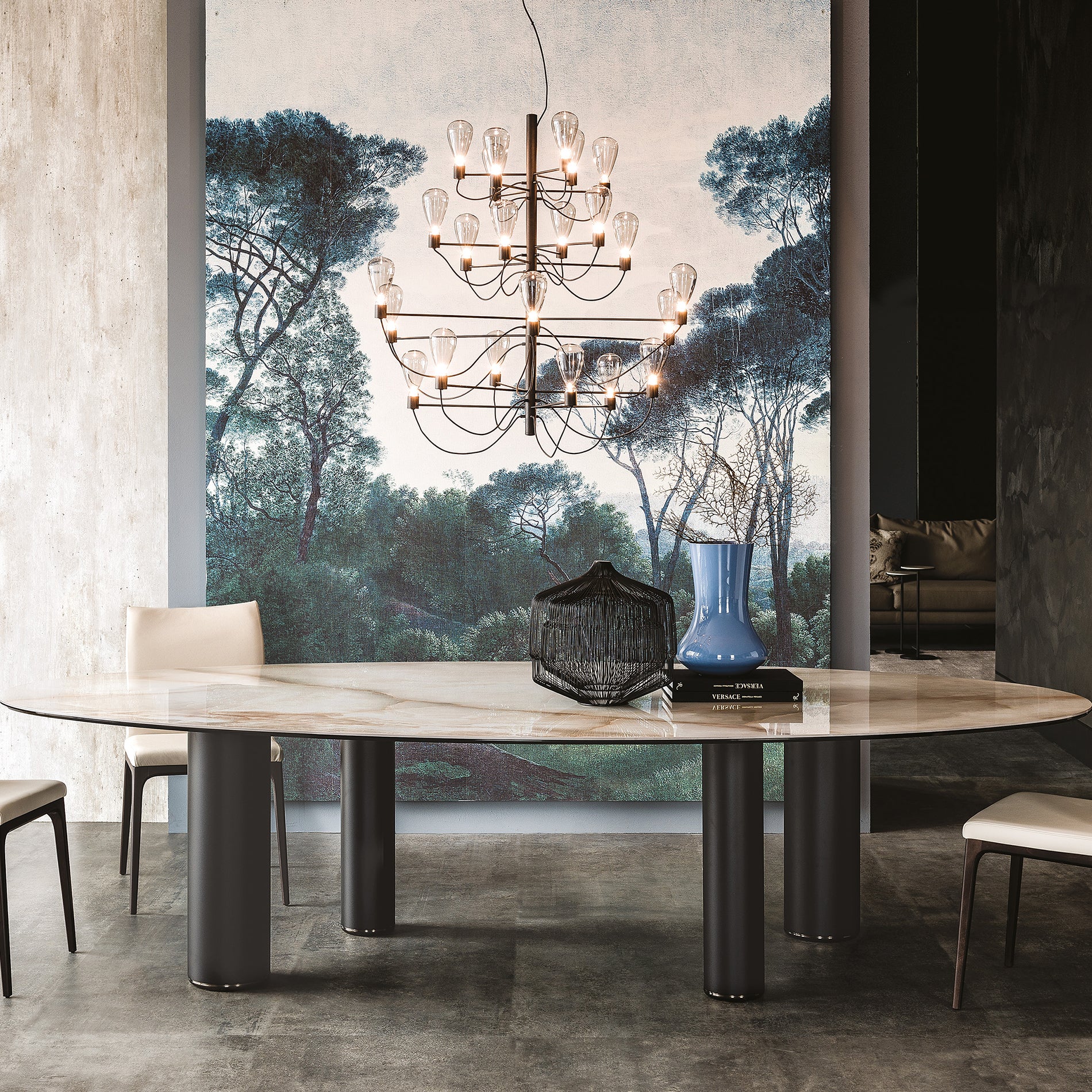 Roll Keramik Dining Table: Oval