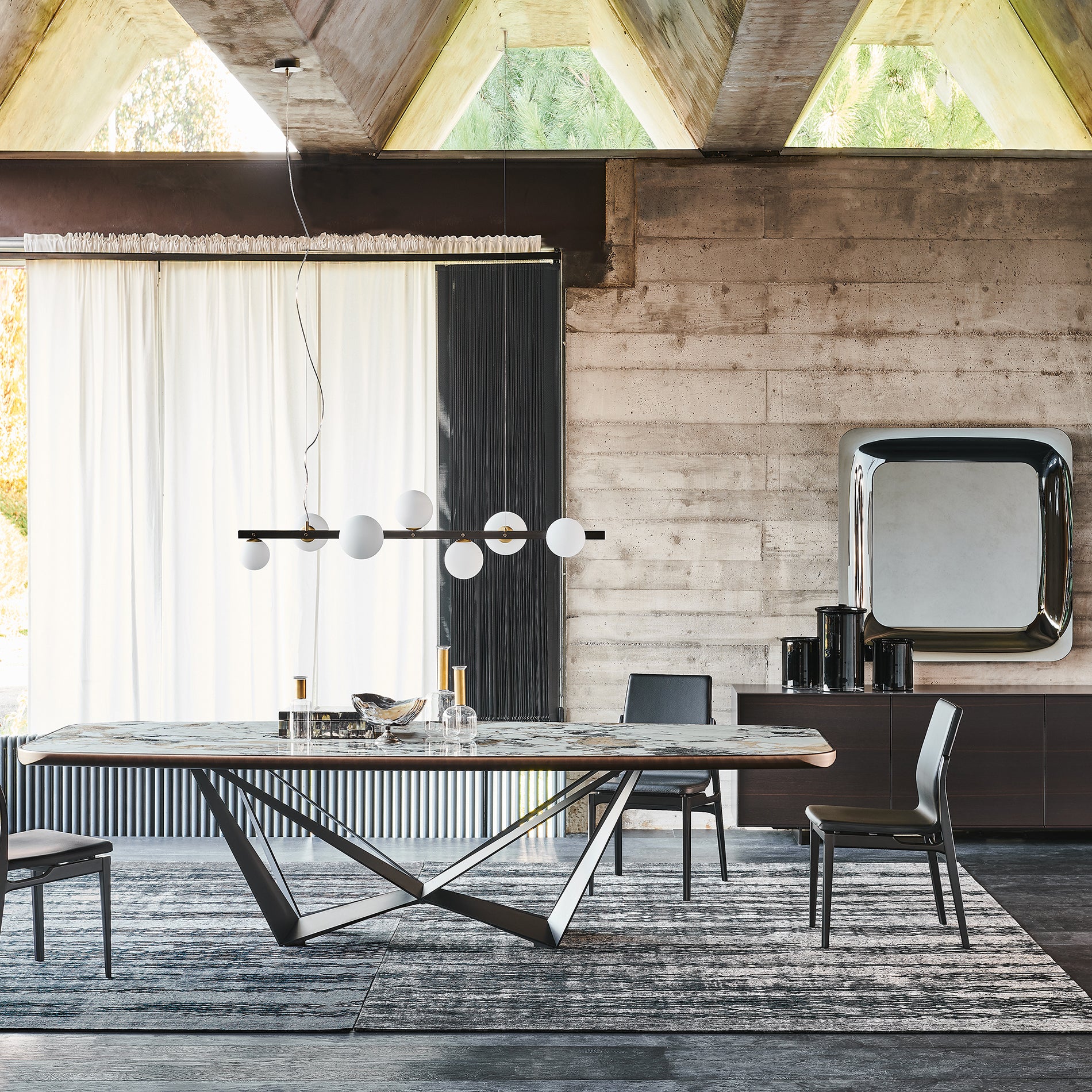 Skorpio Keramik Premium Dining Table