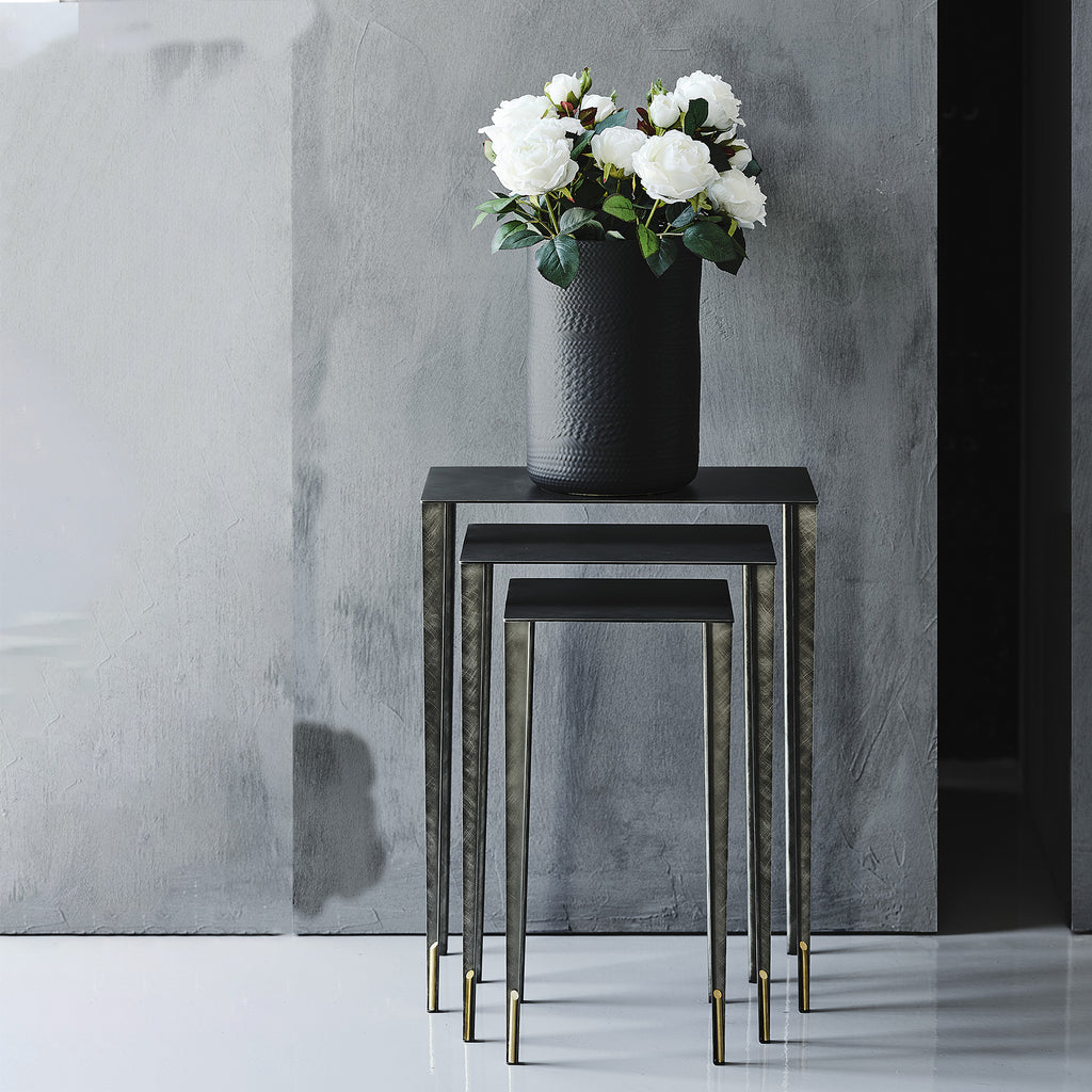 Spillo Side Table: Set of 3