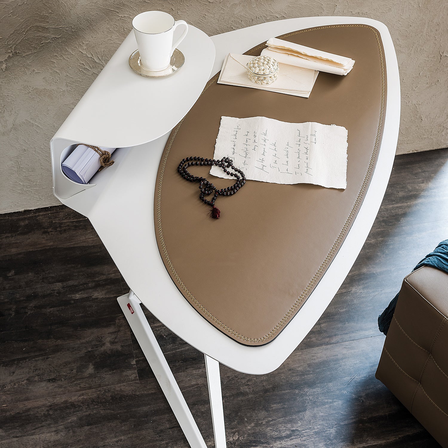 Storm Desk